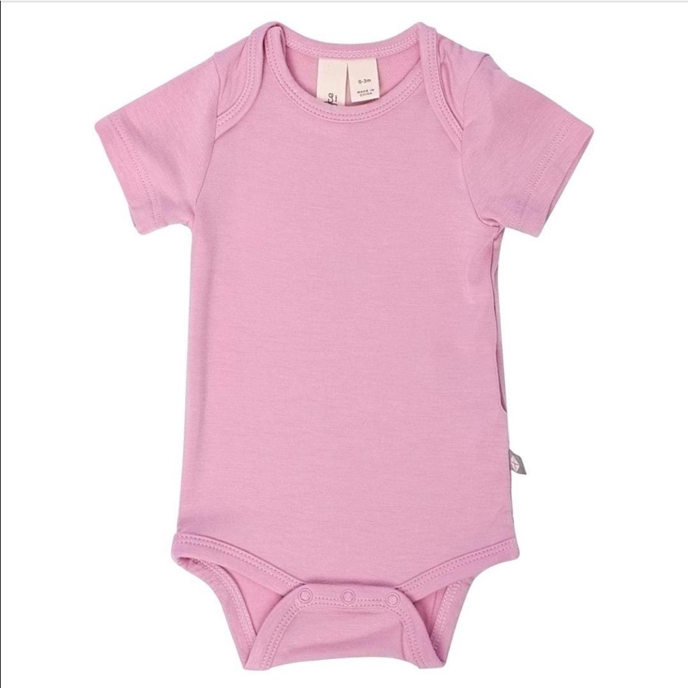 Kyte BABY bodysuit in ‘dusk’. Size 12-18 months